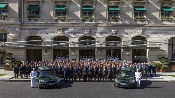 Peninsula Paris Equipe